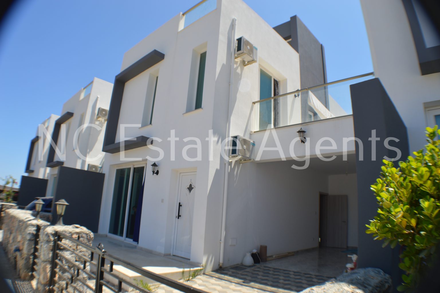 FABULOUS 2/3 BEDROOM CONTEMPORARY VILLA IN KARSIYAKA North Cyprus